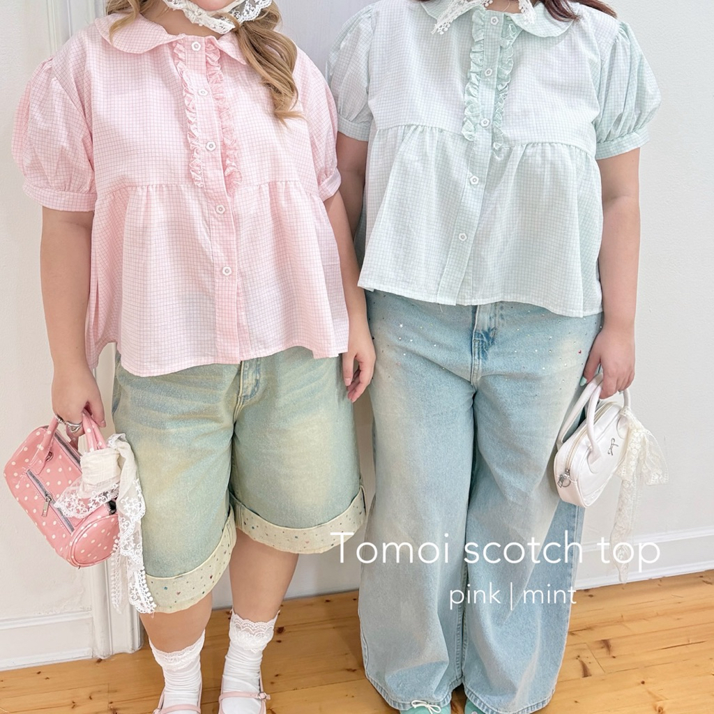 Chubbygirlbkk-Tomio scotch top⋆˚𝜗𝜚˚⋆เชิ้ตคอบัว ผ้าลายสก้อต สาวอวบ ใส่สบาย ผ้าไม่ร้อน