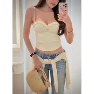CARAMEL TOP 👩🏼‍🦱🎀 เสื้อสายเดี่ยวแต่งลูกไม้ เพิ่มระบาย Unigam