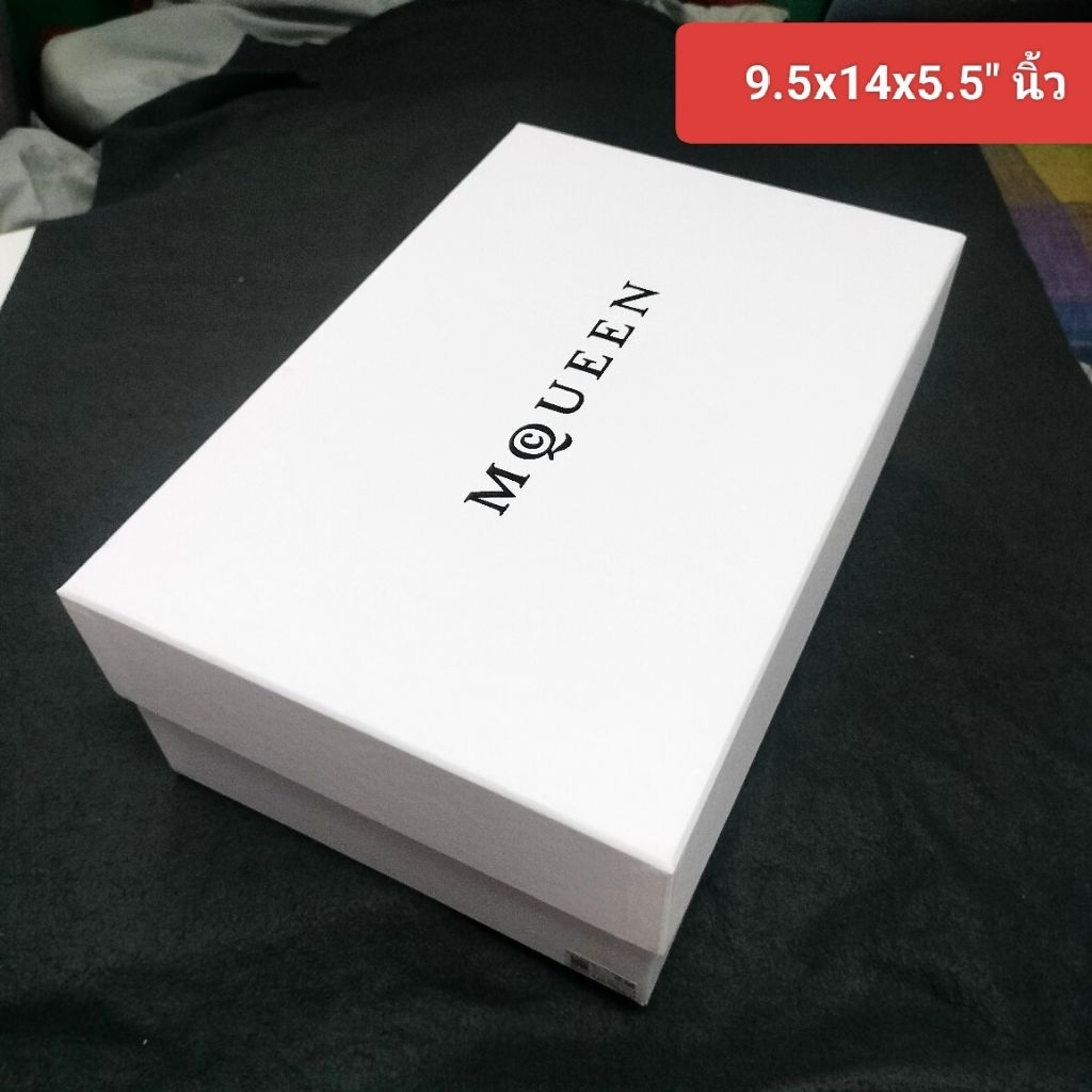 กล่องฝาครอบ MQUEEN สภาพสวย