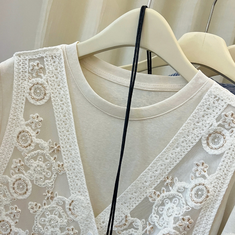 เข้าใหม่มาแรง เสื้อถักวิลเทจ เสื้อถักสายด๊าก เสื้อถักสายเปรี้ยวมาพร้อม2สี ใส่เป็นเสื้อกักสุดเก๋สุดๆกดสั่งเลยง้าป
