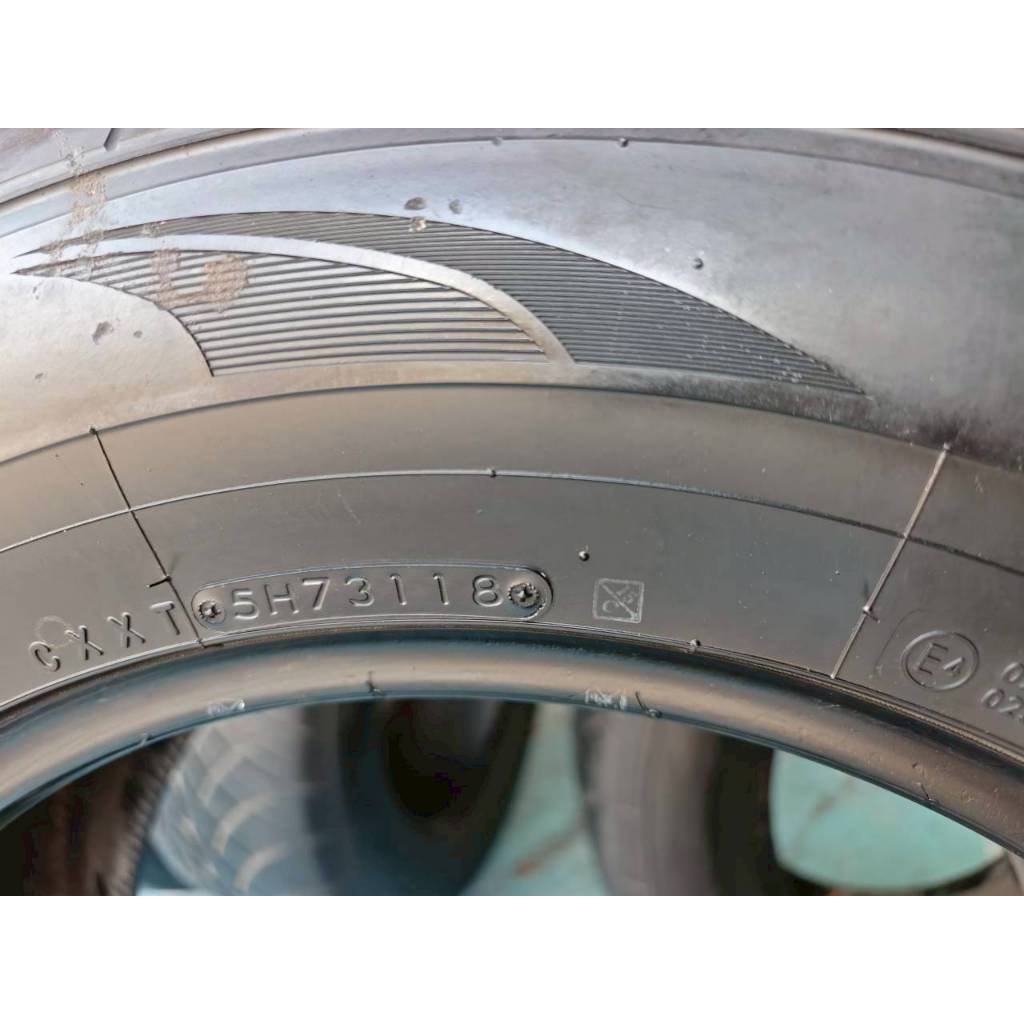 ยางเปอร์เซ็นต์ ยางมือสอง Nitto ขนาด 265 60 R18 ปี18 ราคาเส้นละ 318 บาท