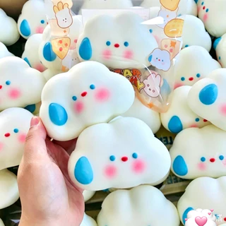 เมฆนั้นนุ่มฟู น่ารัก ฟูฟ่อง ขุ่นมัว เคลื่อนตัวช้าๆ และมีขนาดใหญ่ขึ้นเรื่อยๆ