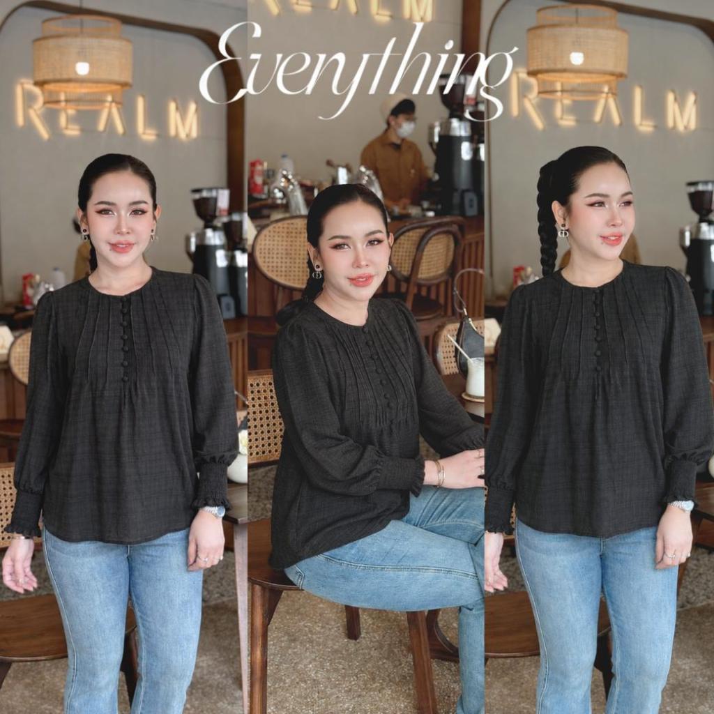 Everything แบรนด์เอฟเวอรี่ติง - เสื้อทำงานผู้หญิงคอกลม แต่งกระดุมหน้า แขนยาวปลายแขนจั๊ม (2201)