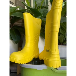 รองเท้าบู้ท EVA 13" กันนำ้ ลุยฝนยี่ห้อ Disana ทำในไทยสีเหลืองหนาทนกันลื่นซักความสะอาดได้ดีมาก