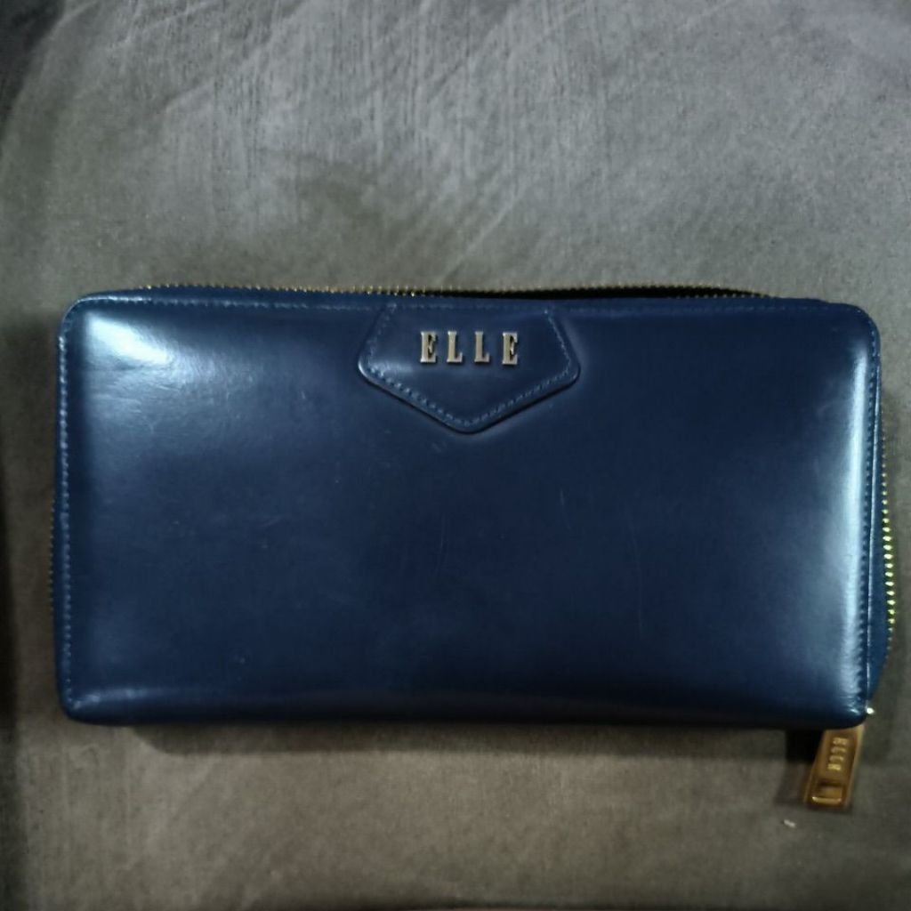 Elle กระเป๋าสตางค์ใบยาว มือ 2