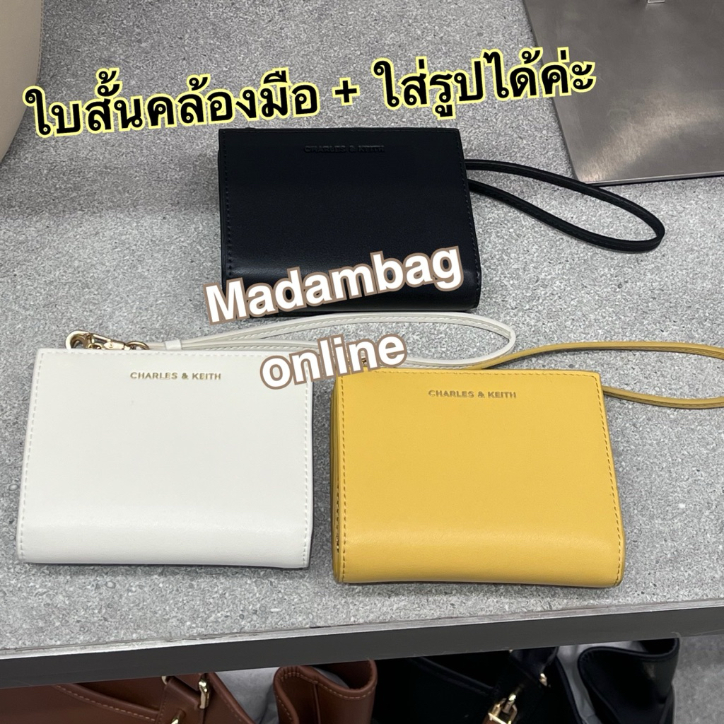 CHARLES & KEITH Hanya Wristlet Wallet กระเป๋าสตางค์คล้องมือ ใบสั้น ใส่รูป ใส่บัตร แท้จากช็อป