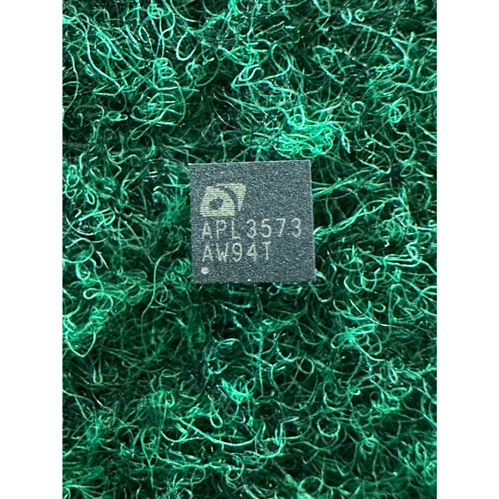 APL3573  APL3573QBI QFN-16 , APL6012  APL6012QBI QFN-20 , APL จำนวน 1 ตัว