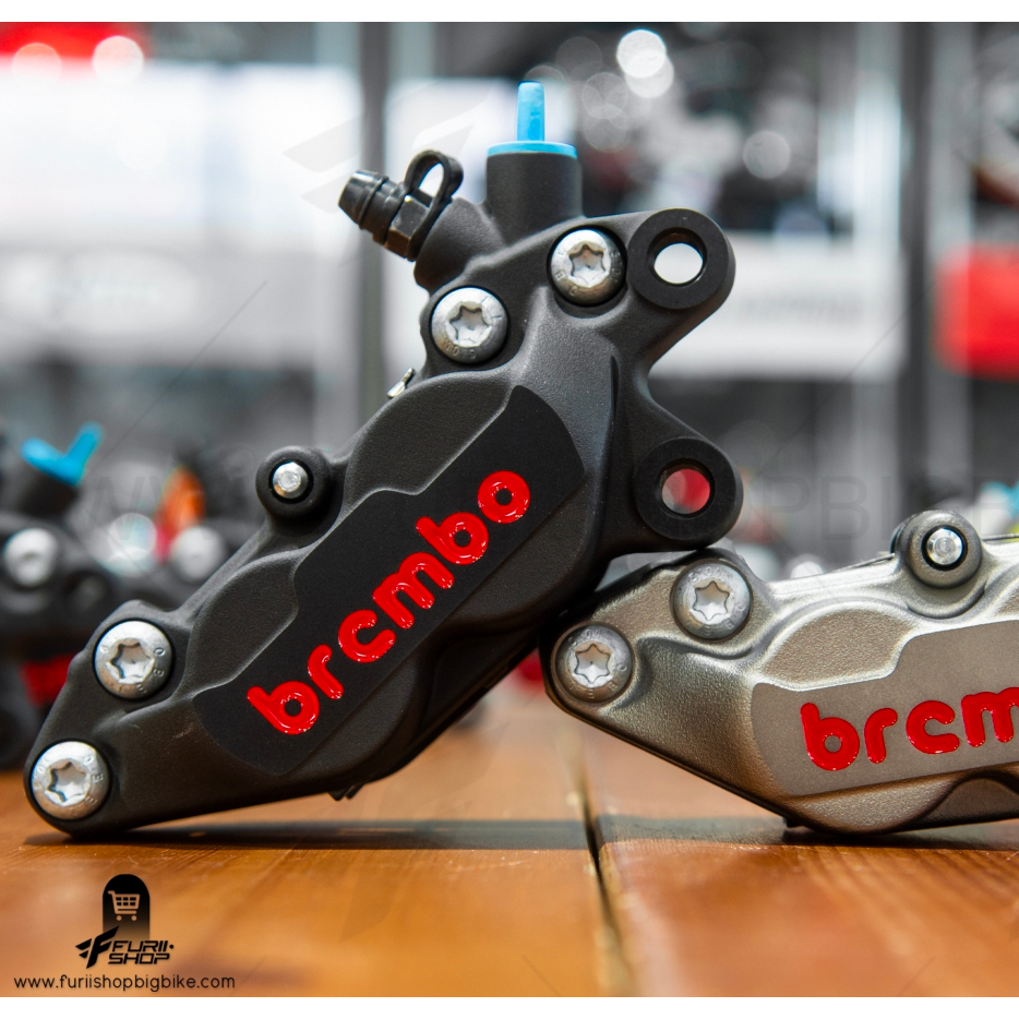 ปั๊มเบรค Brembo ปักข้างโลโก้แดง  2 Pot & หูชิดโลโก้แดง 4 Pot มาพร้อมผ้าเบรคแท้