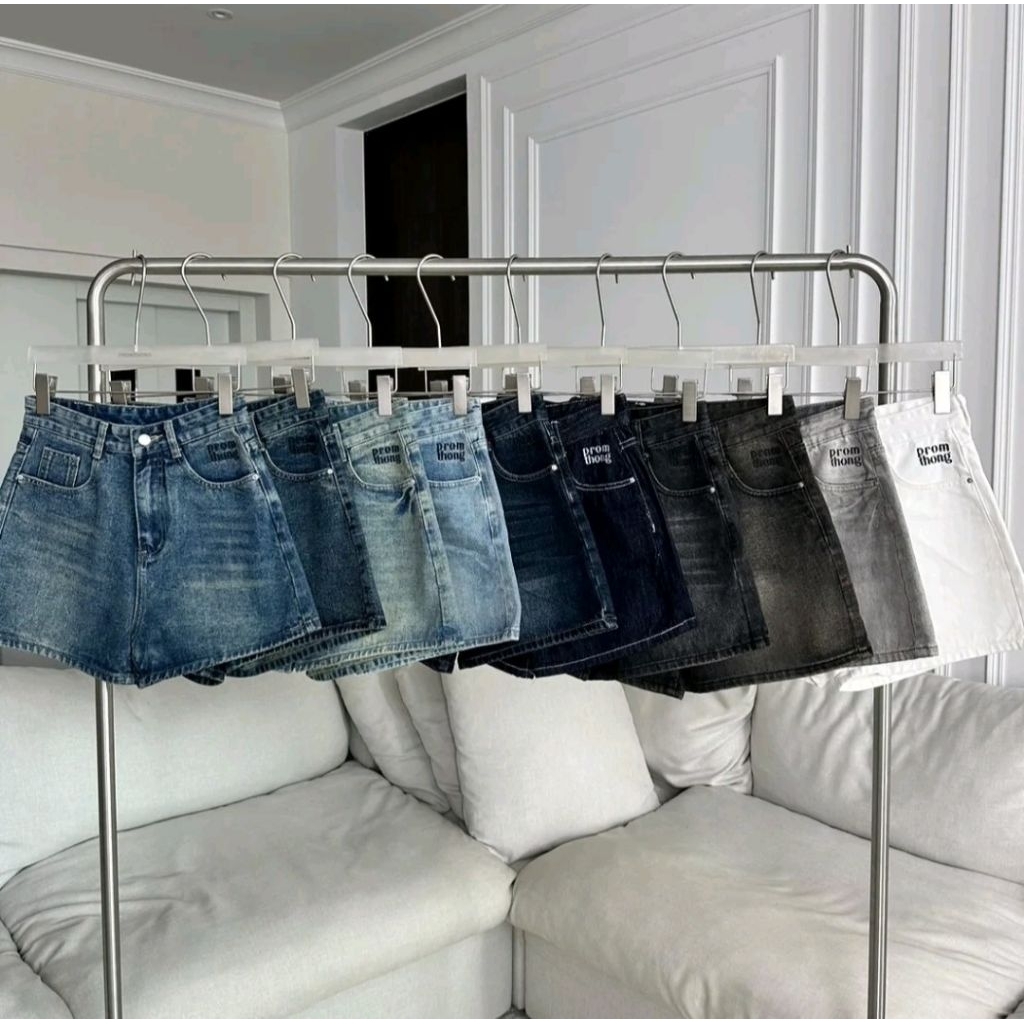PT30153 กางเกงยีนส์ขาสั้นปัก Promthong เหลือ 2 สี ยีนส์อ่อน, น้ำตาล SizeS (แจ้งสีในแชท)