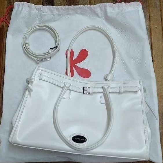 ส่งต่อ kappa bkk รุ่น bobbi bag 🌸☘️🌸☘️