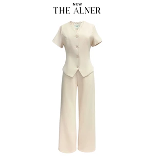 Thealner-AN179 (เซตเสื้อคอวีแต่งลูกไม้แขนสั้นกางเกงขายาว)