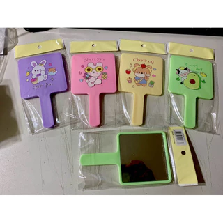 ยกโหล กระจกมีด้ามคละสี ขนาด15*9 ซม.R011
