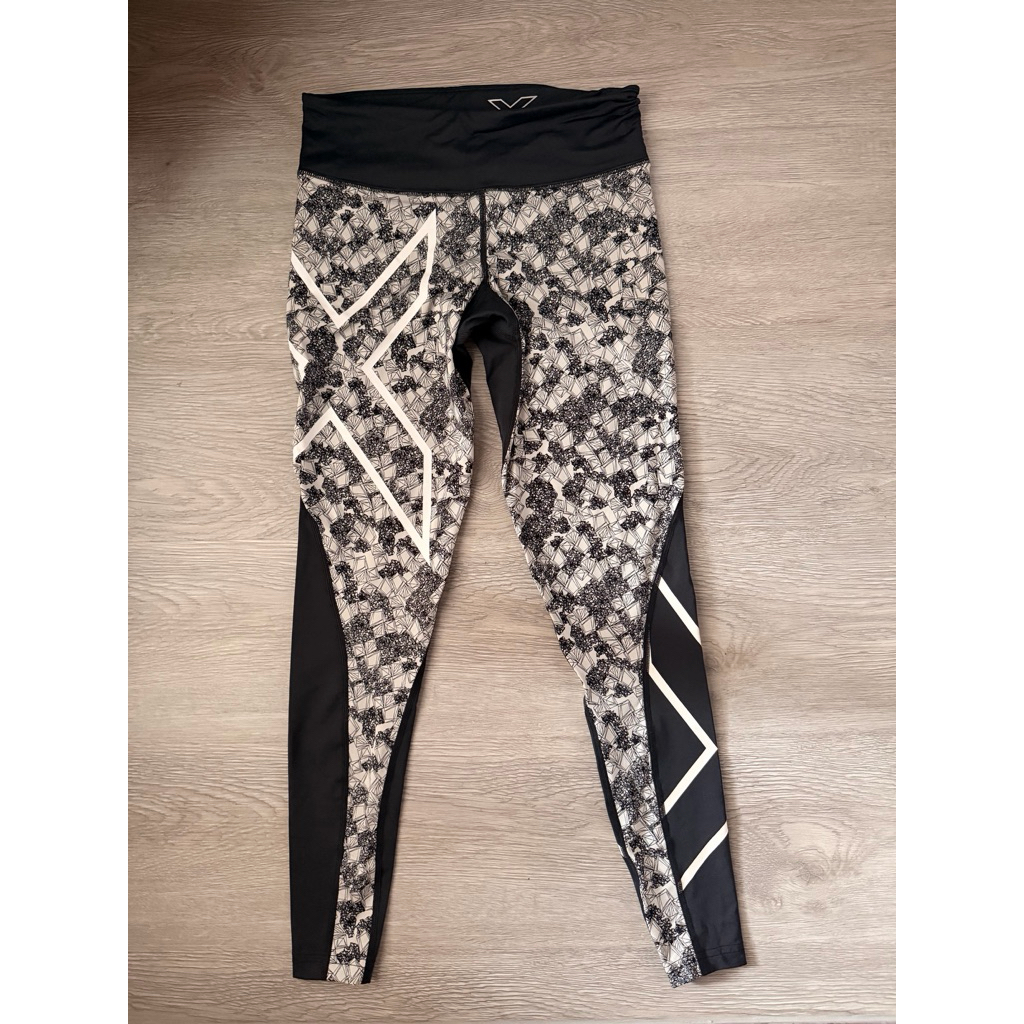 กางเกงวิ่ง 2XU PTN mid rise compression tights