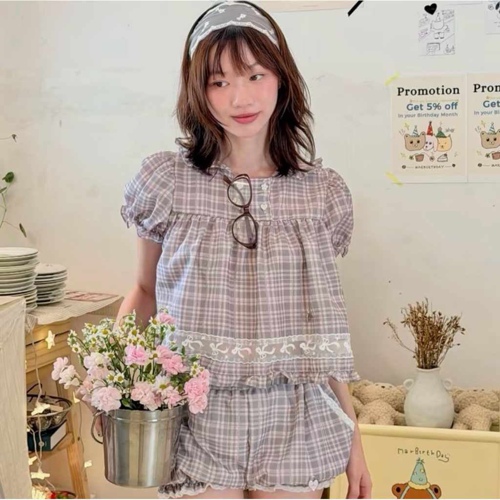 (used once set) RIKA น้องgummy เสื้อคอบัวสก็อต และ กางเกงฟักทองสก็อต