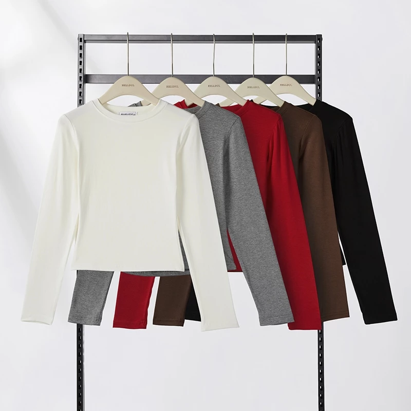 HELLDUL T0007 เสื้อครอปแขนยาวคอกลม ผ้านุ่ม 5สี ทรงรัดตัว พร้อมส่งไทย