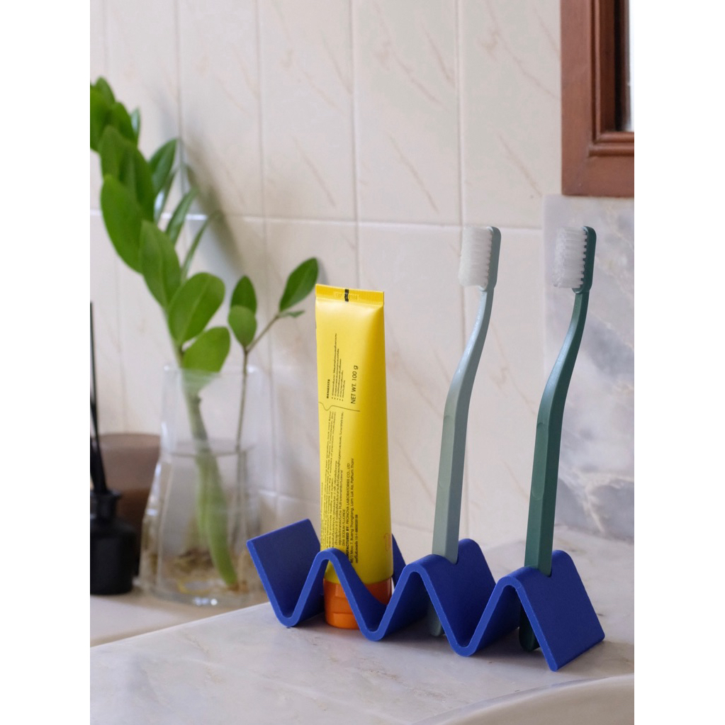 [พร้อมส่ง] SHIN Objects — ที่วางแปรงสีฟัน และยาสีฟัน พลาสติก (Wave Holder)