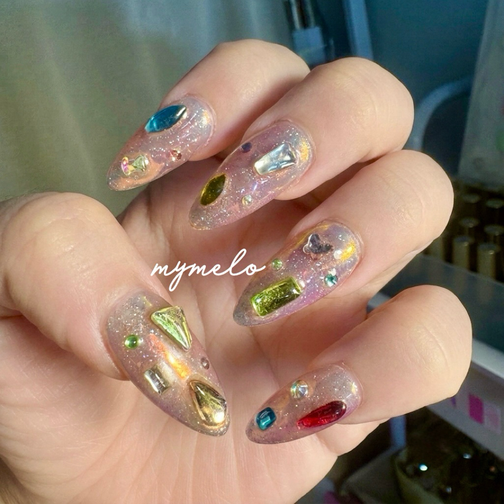 เล็บปลอม เล็บเจลแท้100% เล็บเพชร งานhandmade (จัดส่งภายใน1-2วัน)