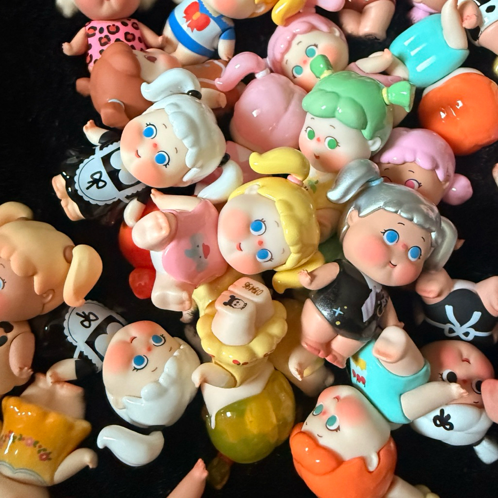 VALALA Hello! Valala series mini figures