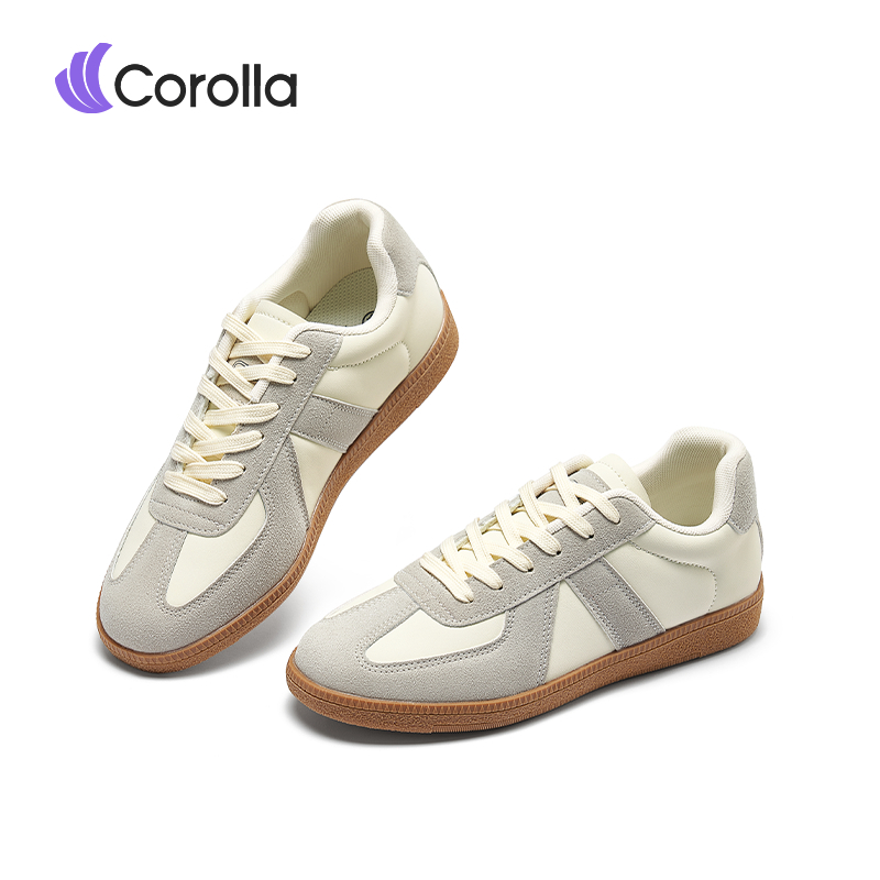 Corolla รองเท้าผ้าใบแฟชั่นผู้หญิง ส้นแบน ทรงลำลอง วัสดุหนังพียู ต้านเชื้อแบคทีเรีย น้ำหนักเบา และใส่สบาย