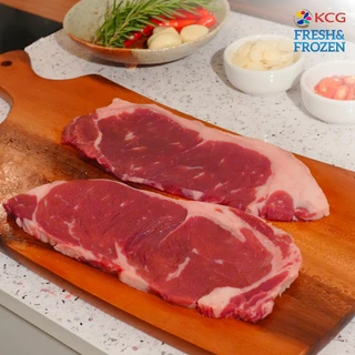 (3 แพ็ก ส่งรถเย็น) KCG เนื้อสันนอก Striploin Steak 150g เนื้อ Grain fed เลี้ยงด้วยธัญพืช 100 วัน