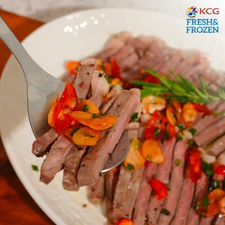 (3 แพ็ก ส่งรถเย็น) KCG เนื้อสันนอก Striploin Steak 150g เนื้อ Grain fed เลี้ยงด้วยธัญพืช 100 วัน