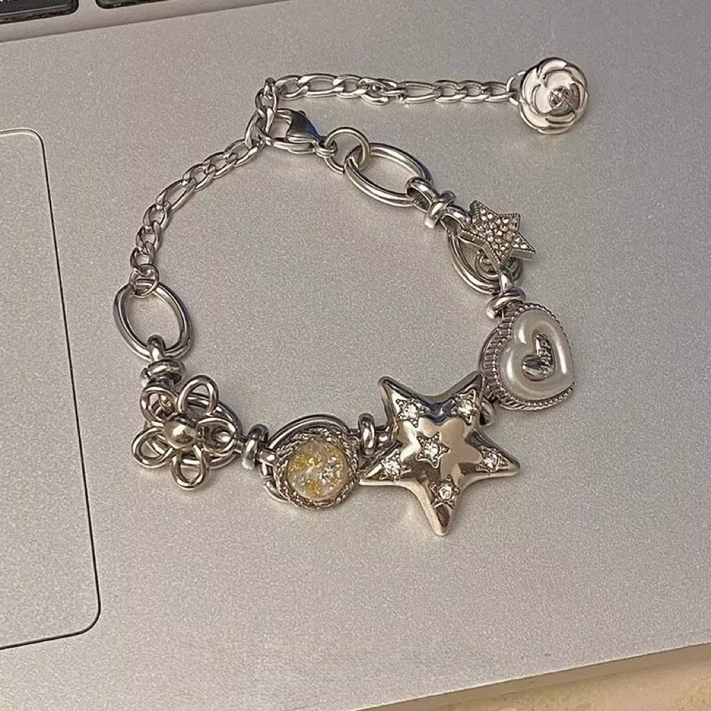 พร้อมส่ง 𝝑୧ กำไลข้อมือ จี้ดาว แฟชั่น Bracelet (กทม. มีส่งด่วน)