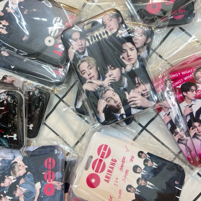 ที่ใส่บัตร BTS รวมวงเเละเดี่ยว ใหม่ล่าสุด รูปที่ 4