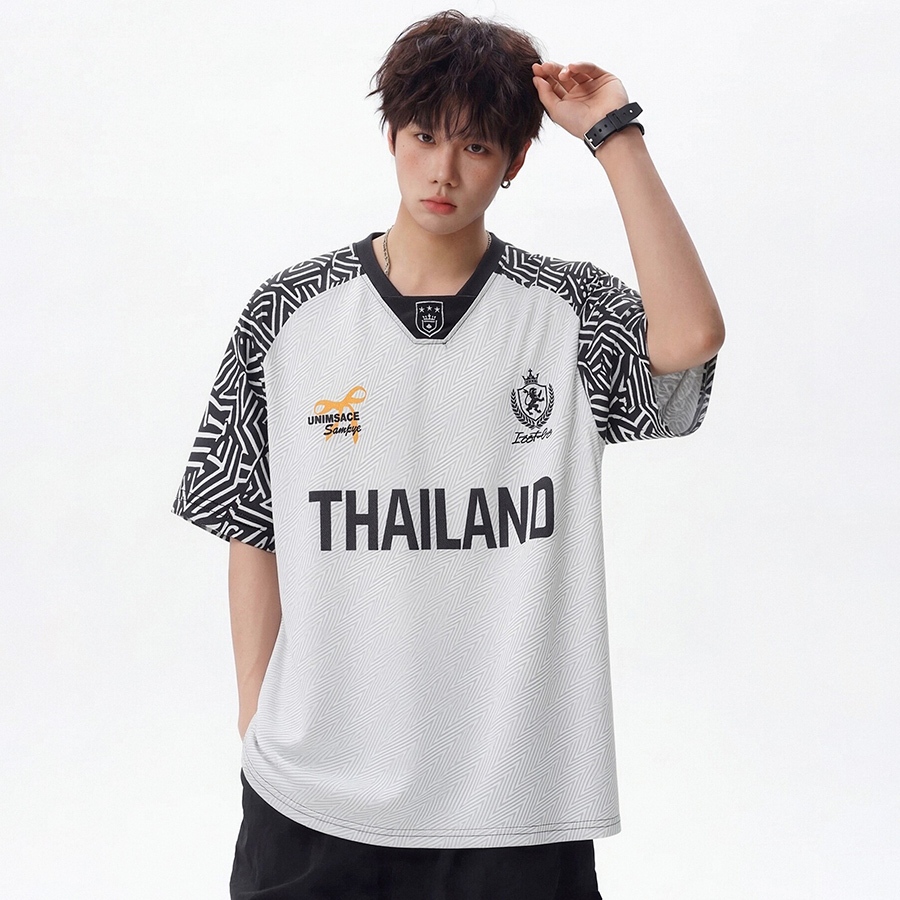 2026 สินค้าใหม่ เสื้อ ใส่สบาย เสื้อยืดแขนสั้น คอวี เสื้อพิมพ์ลาย unisex
