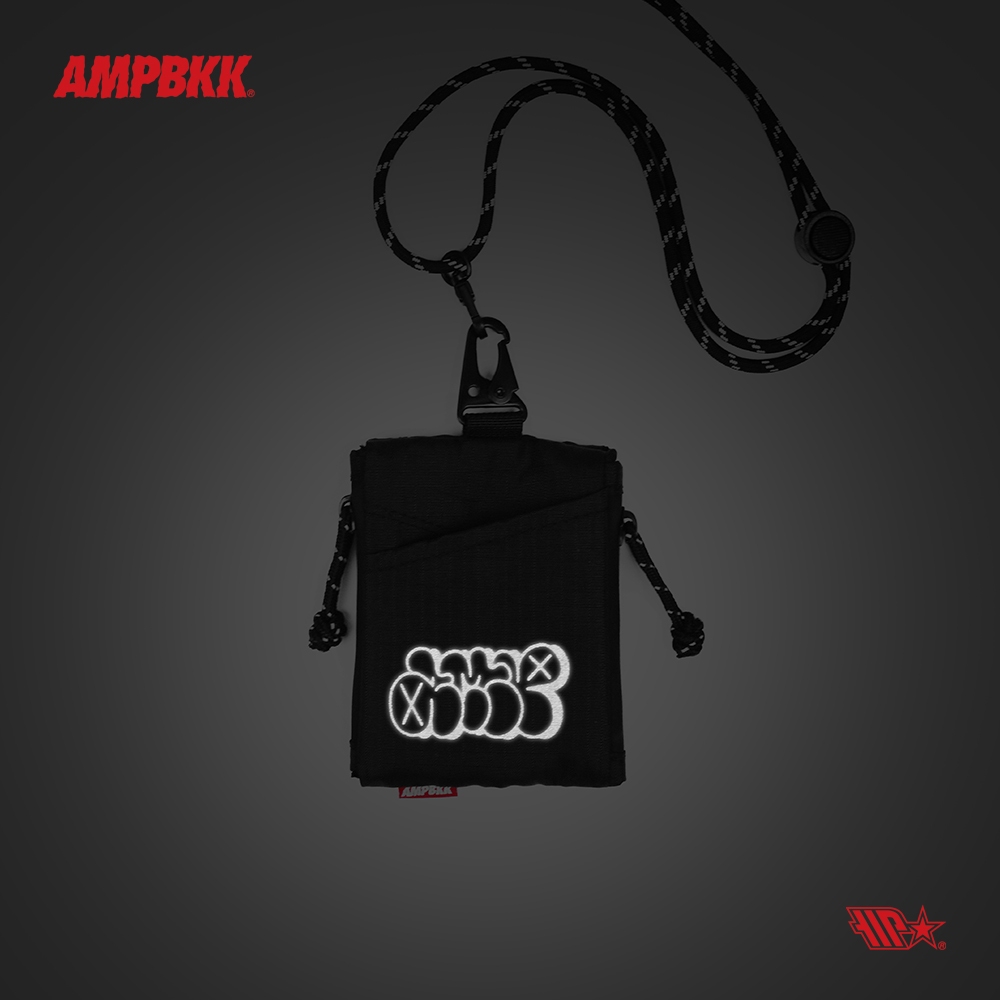 A.M.P. "ESSENTIAL-BLACK" WALLET BAG