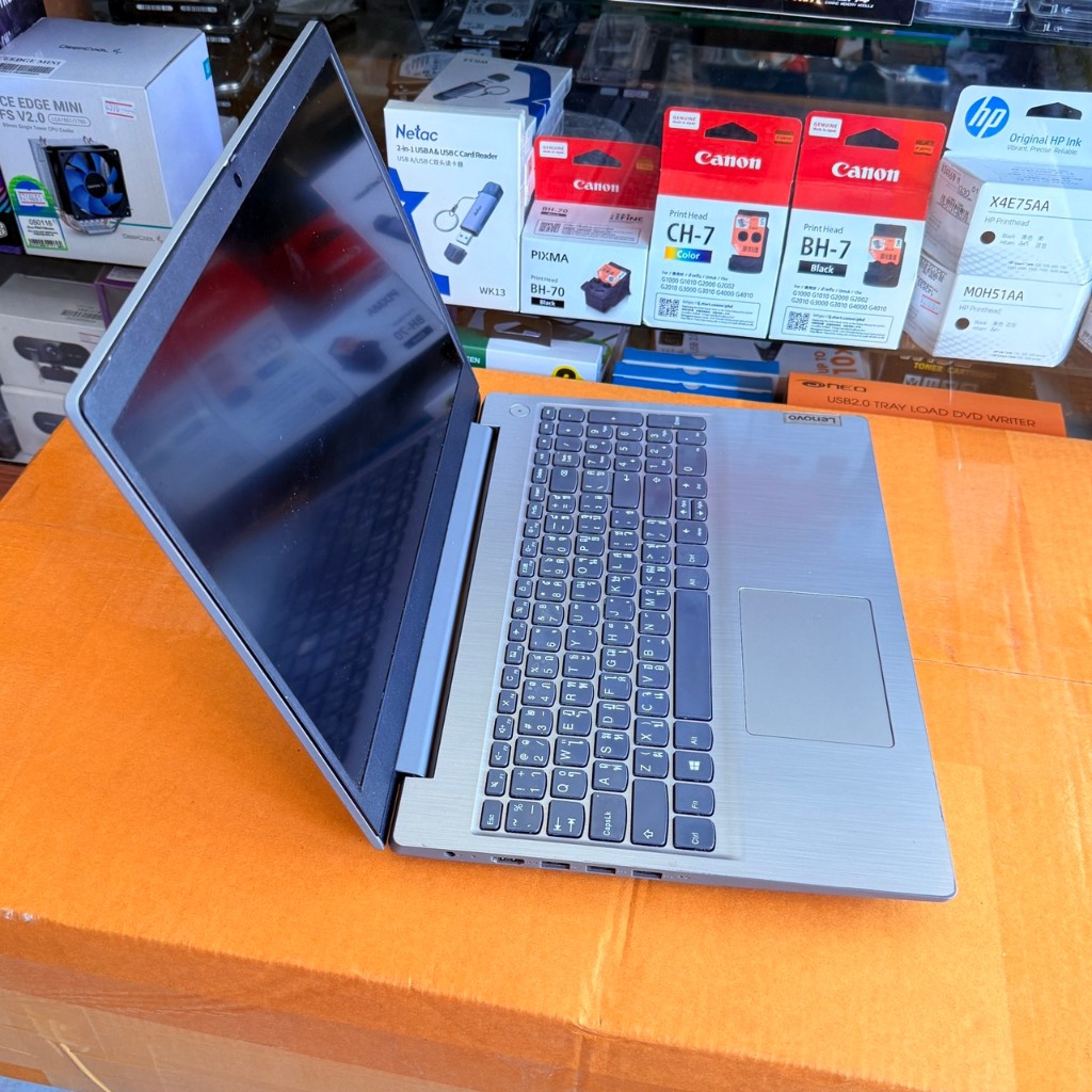 น๊ตบุคมือสอง Lenovo Ideapad slim3(i5-1035G1/8GB/M.2 512GB)