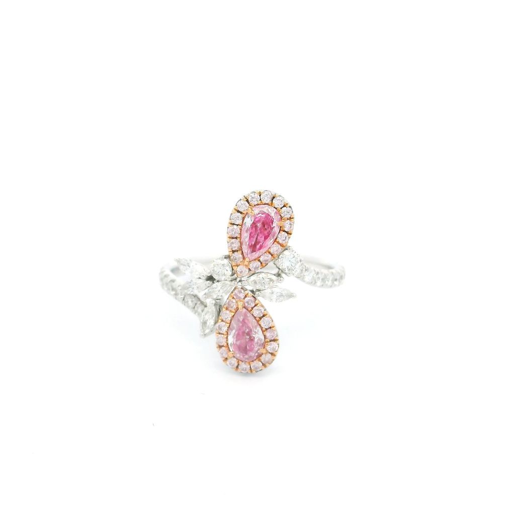 0.29 ct Faint Pink SI2 / 0.30 ct Faint Pink I2 Clarity Diamond Ring