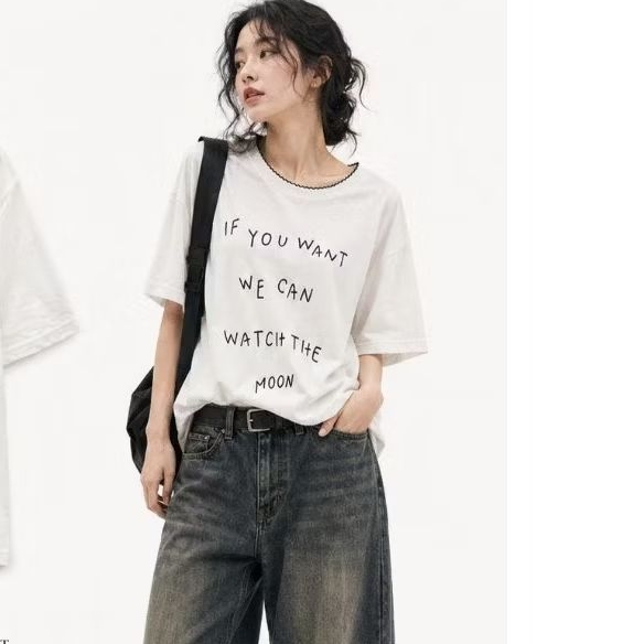 เสื้อยืด สกรีนนูน ทรงoversize พร้อมส่ง