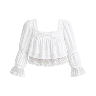 Emily top : KN.Clothes (ผ้าเบาบาง) เสื้อครอปแขนยาว คอเหลี่ยม แต่งลูกไม้หัวใจ ผ้าลูกไม้ 2 เลเยอร์