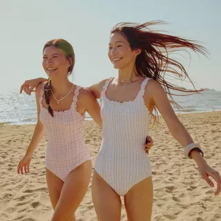 lookbookbeachclub fiji one-piece