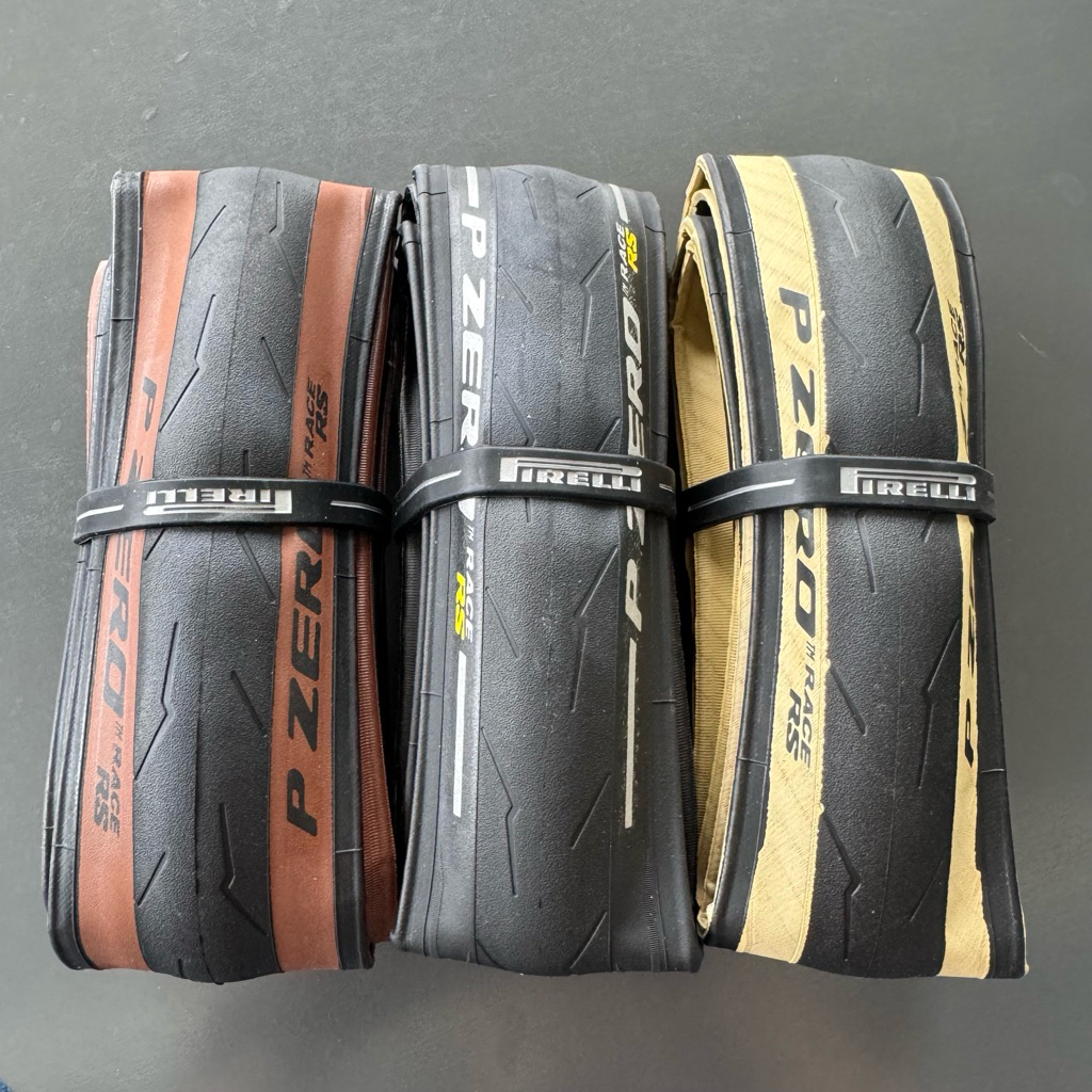 ยางเสือหมอบรุ่น Pirelli P ZERO Race RS