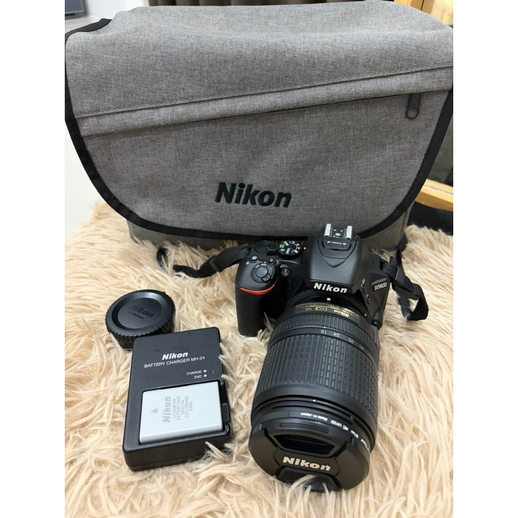 Nikon D5600 พร้อมเลนส์ 18-140 (มือสอง)