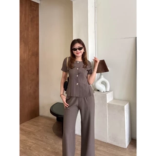 Uni Set:: ชุดเซ็ท 2 ชิ้นขายาว ชุดเซ็ทขายาว เสื้อคอกลมแขนสั้นแต่งกระดุมทอง ชายล่างแต่งจีบ ทำงาน BETTY (B072)
