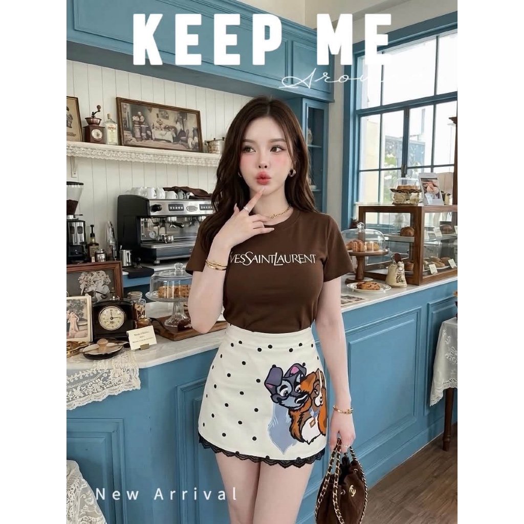🔖Nee เซ็ตเสื้อยืดคอกลมแขนสั้นสีน้ำตาล + กระโปรงสั้นลายจุดเล็กที่ริม (ซับในกางเกง)🔖Mila