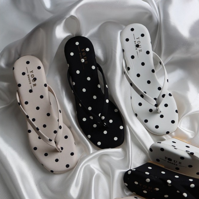 YOURSHOES O13 / รองเท้าส้นสูง 2นิ้ว รองเท้าหูหนีบลายจุด รองเท้าPolkadot