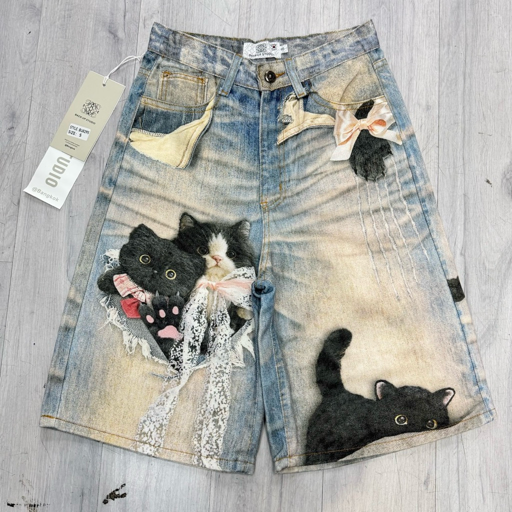 S-4XL BACKUP BU8292 กางเกงยีนส์ 5 ส่วน พิมพ์ลาย 3D Black Kitten 3D Ice Silk Denim Shorts ลายน้องแมว ผ้ายีนส์ใยน้ำแข็ง