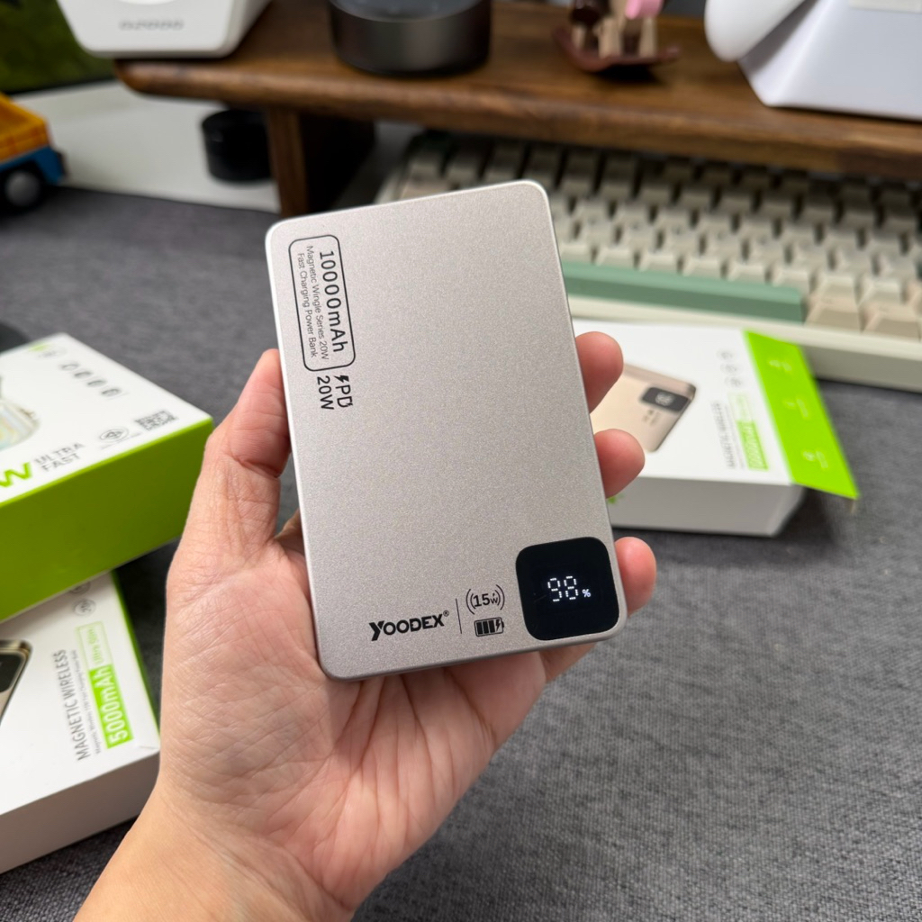 [ปล่อยต่อ]พาวเวอร์แบงค์ YOODEX E30 Magnetic Powerbank 10000mAh FastCharge PD20W