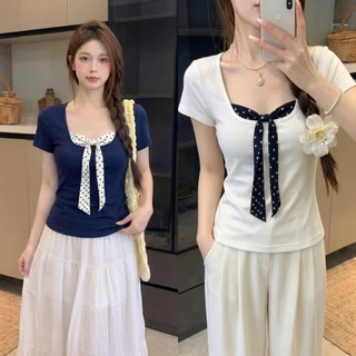 Beryl เสื้อผู้หญิงคอเหลี่ยมแขนสั้นลายจุดมีเชือกผูก