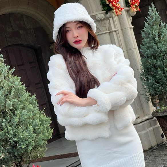 Puri & Me Marshmallow Fur เสื้อกันหนาวขนเฟอร์ แถมหมวกเข้าเซ็ตทุกออเดอร์