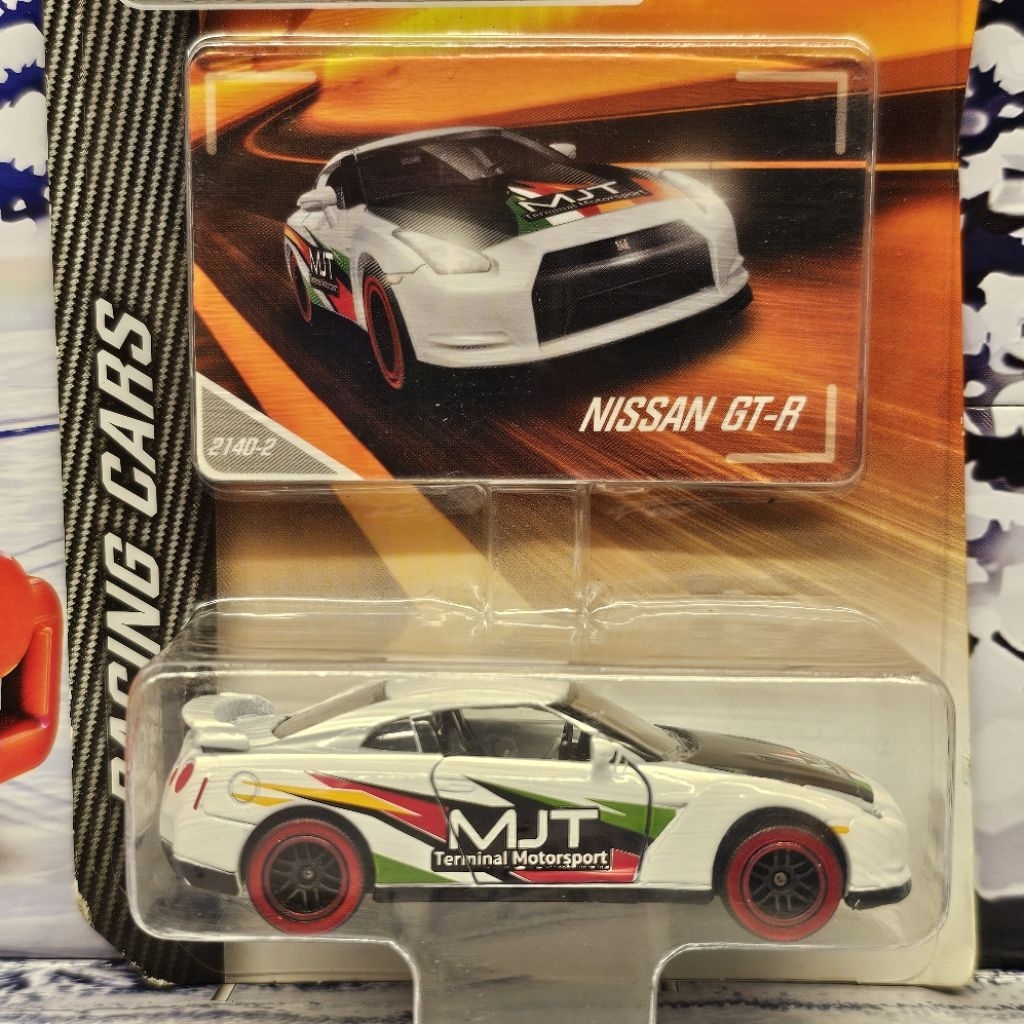 โมเดล รถของเล่น Majorette Nissan GTR R35 สีขาว MJT ในแพ็ค รถสวย