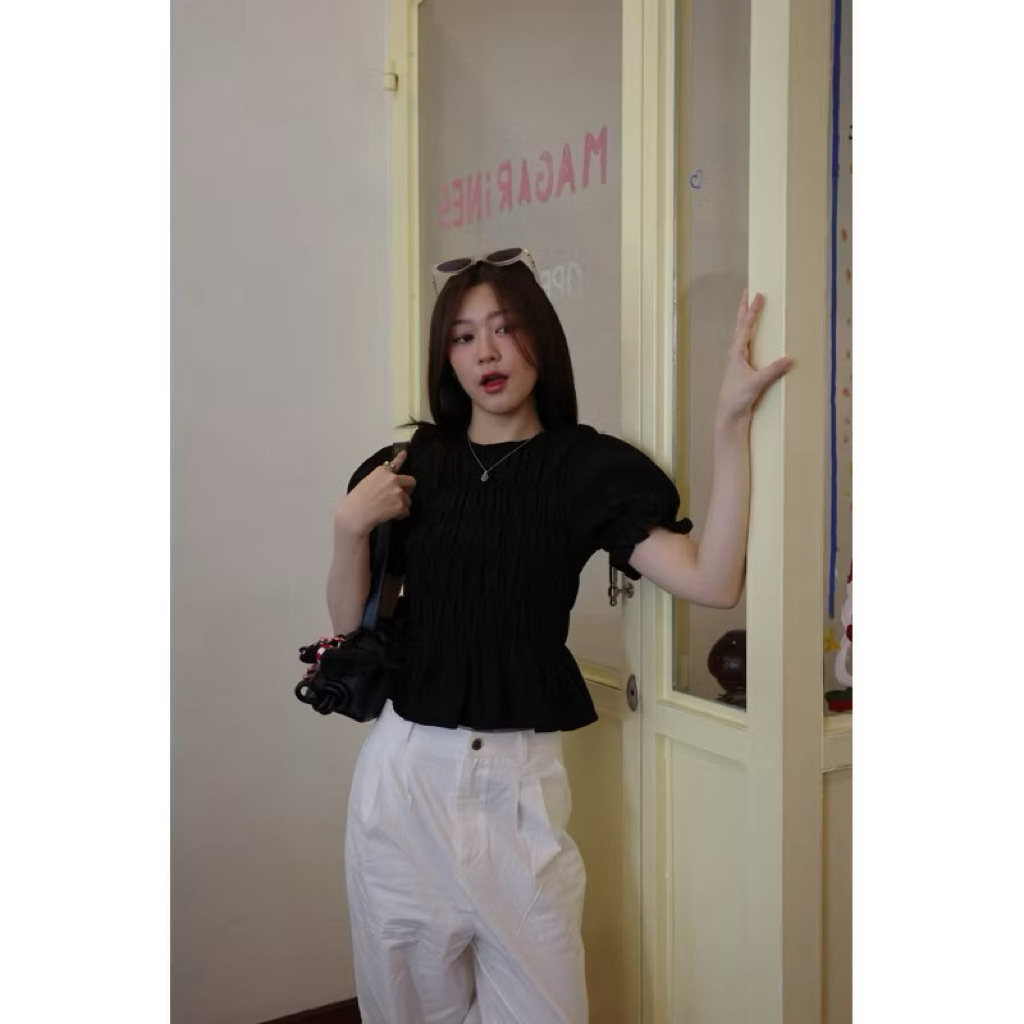 ส่งต่อเสื้อ Mon2sun ju ne  basic top สีดำ SIZE S-M 🔗👀🙌🏻