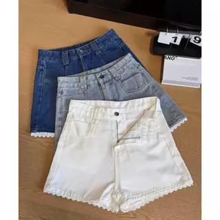 Swan shop (S-4XL)กางเกงยีนส์ขาสั้นสีขาว เอวสูง แต่งลูกไม้ ปลายขาเก๋ สไตล์เกาหลี ใส่สบาย