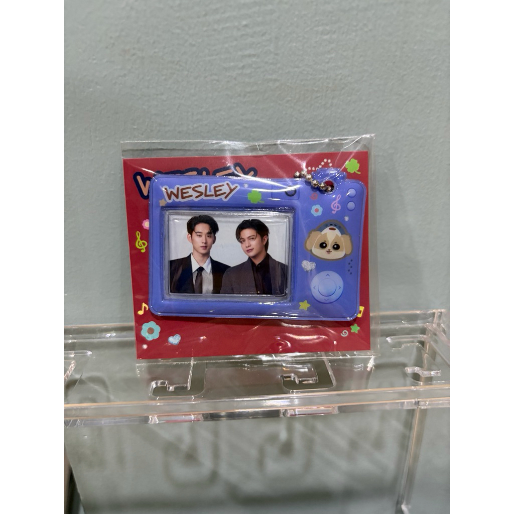 <พร้อมส่ง> WILLIAMEST ID HOLDER PIN KEYCHAIN #Williamest #Wesley