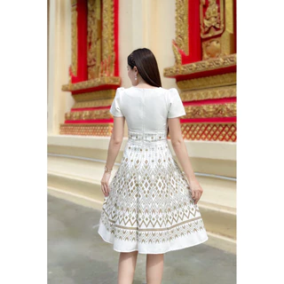 PIRA DRESS เดรสผ้าฝ้าย งานอัดกาวทั้งชุด สีขาว