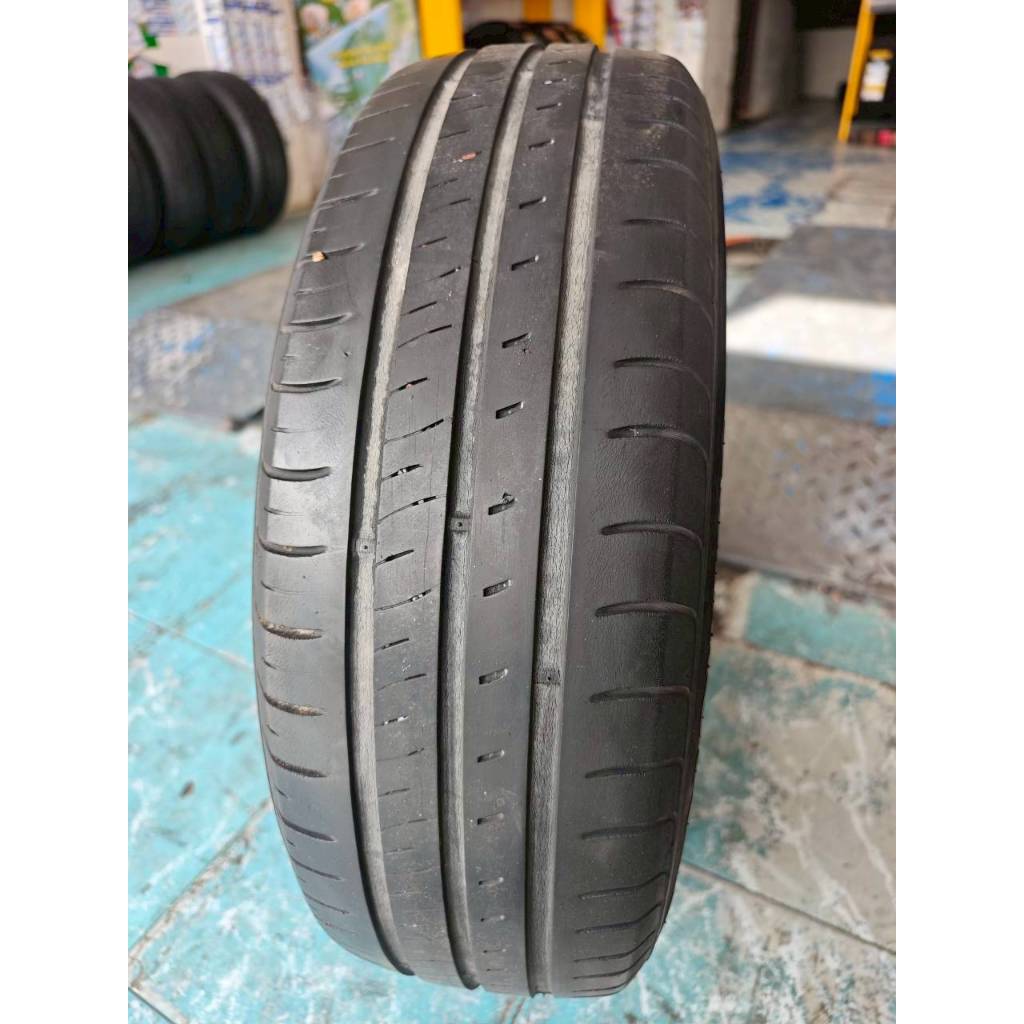 ยางเปอร์เซ็นต์ ยางมือสอง Kumho ขนาด 185 65 R15 ปี21 มีปะ2 ราคา 181 บาท