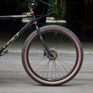 ยางดอก Vee Tire Crown Gem 26x2.25 ขอบลวด/ขอบพับ พร้อมส่ง